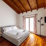 Rosa - Harmonious And Welcoming Villa Brebbia