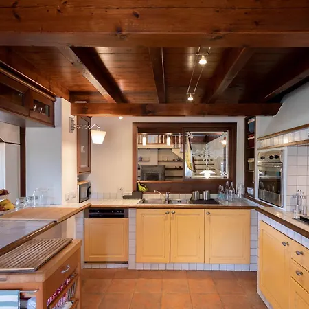 Rosa - Harmonious And Welcoming Brebbia