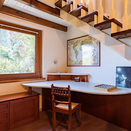 Rosa - Harmonious And Welcoming Villa Brebbia