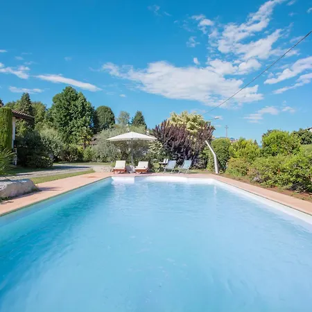 Rosa - Harmonious And Welcoming Brebbia