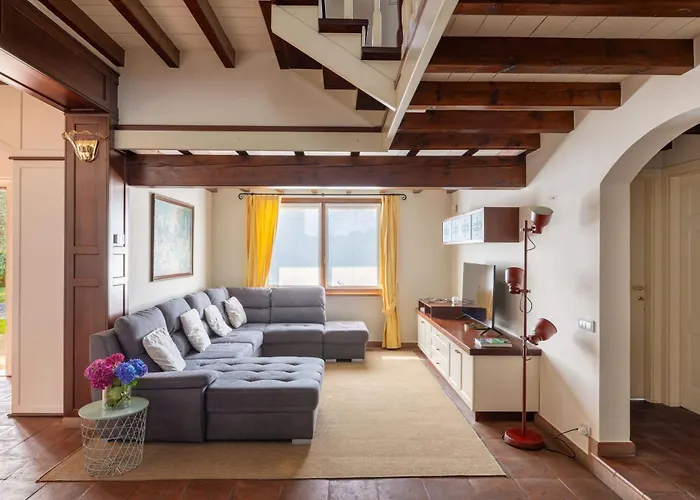 Villa Rosa - Harmonious And Welcoming Brebbia