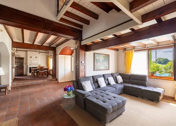 Rosa - Harmonious And Welcoming 브레비아