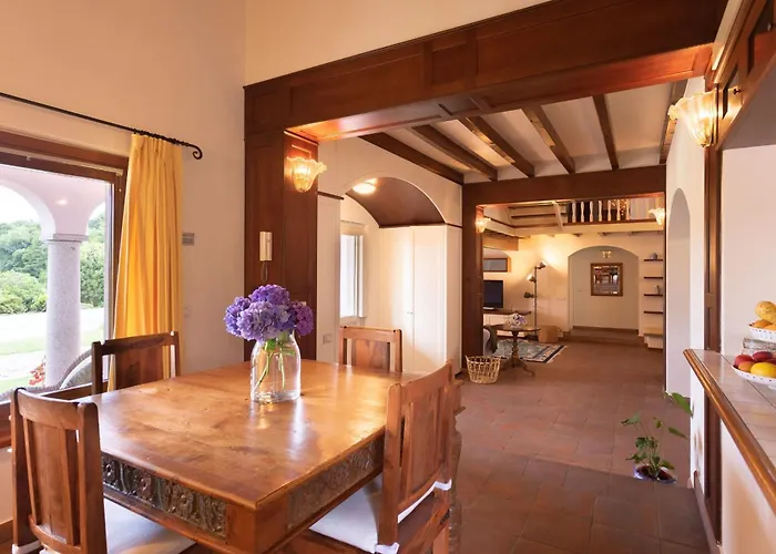 Rosa - Harmonious And Welcoming Villa Brebbia