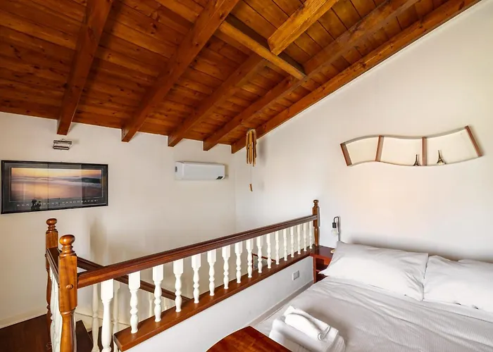 Rosa - Harmonious And Welcoming Villa Brebbia